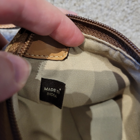 Coach Canvas Mini Purse Wristlet Signaure Sufflette Print - Picture 5 of 11